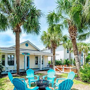  Holiday home Private Access, Fenced Yard & Pet Friendly, Pool, Life House