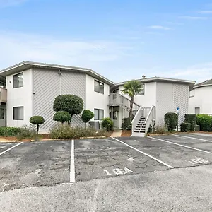 Holiday home Crystal Village 16b Is A 2 Bed 2 Bath Near The Beach That Sleeps 6