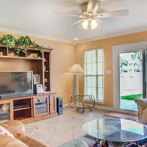  Holiday home 4 A, Three Bedroom Townhome